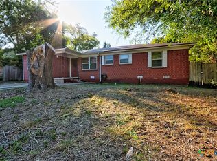 815 Shady Ln, Copperas Cove, TX 76522