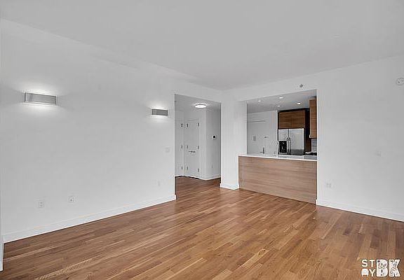 4th image of 333 Greene Ave #5DW