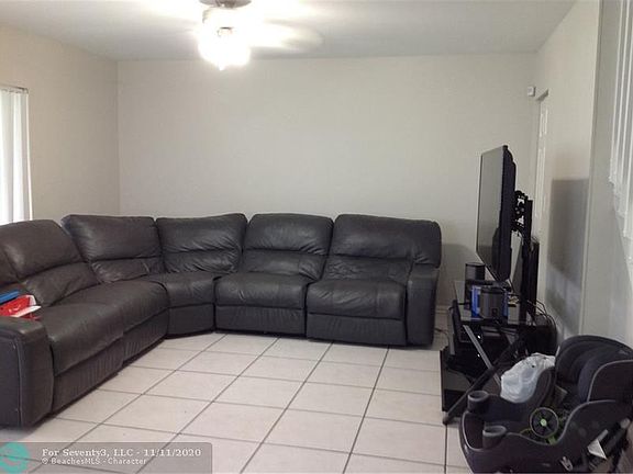 4th image of 4726 SW 13th Ct #4726