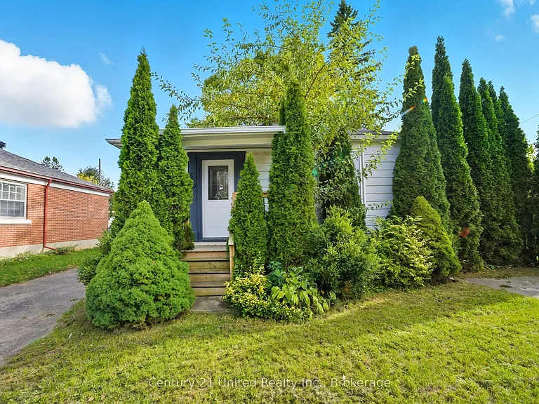 559 Hamilton St — Photo 2