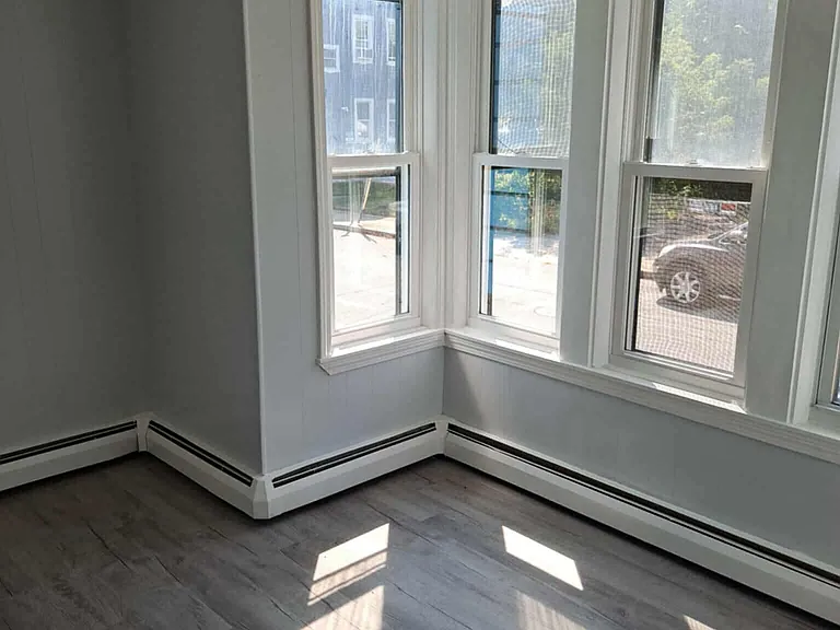 60 Richmond St #1 — Photo 6
