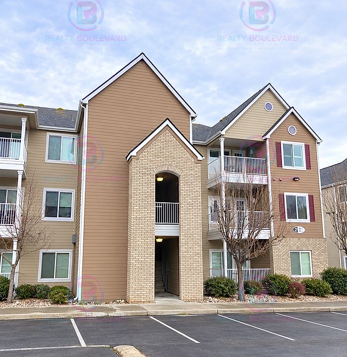 1st image of 200 Talus Way APT 332