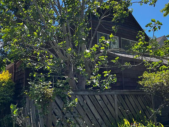 3rd image of 514 Westmont Ct
