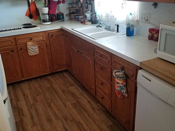 4th image of 804 E Tulip Ln