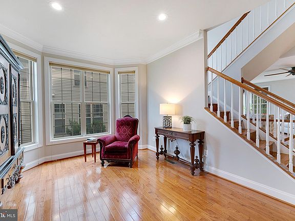 5th image of 21717 Munday Hill Pl
