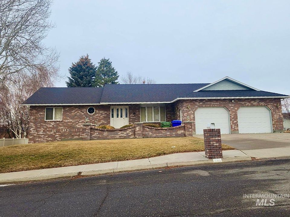 1st image of 535 Rolling Hills Dr