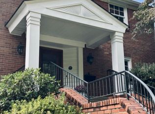 63 Hoodridge Ln, Pittsburgh, PA 15228