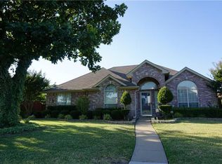2709 Granite Ave, Sachse, TX 75048