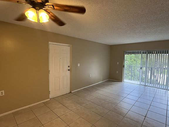 3rd image of 1068 N Benoist Farms Rd #307
