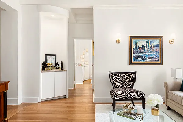 Sold by Compass | media 4