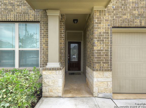 4th image of 13802 Cohan Way