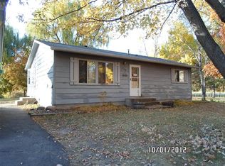 745 W 9th St, Rush City, MN 55069