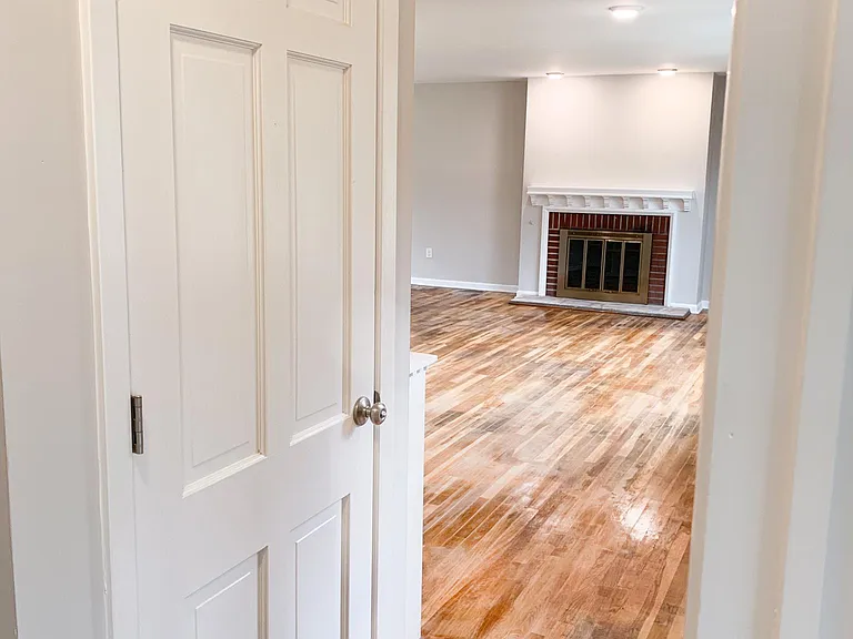 108 Tenney Ct — Photo 22