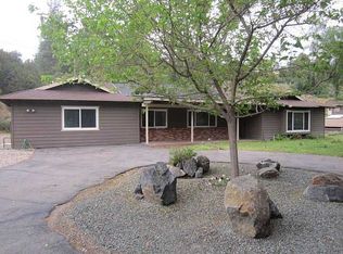 1125 Arnold Way, Alpine, CA 91901
