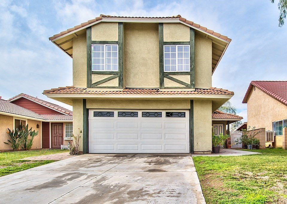 1st image of 15647 Patricia St