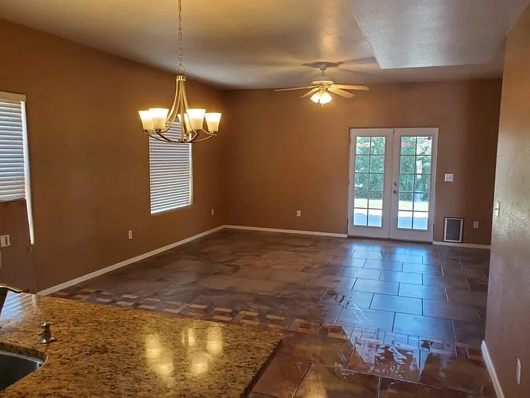 4069 Winters St — Photo 5