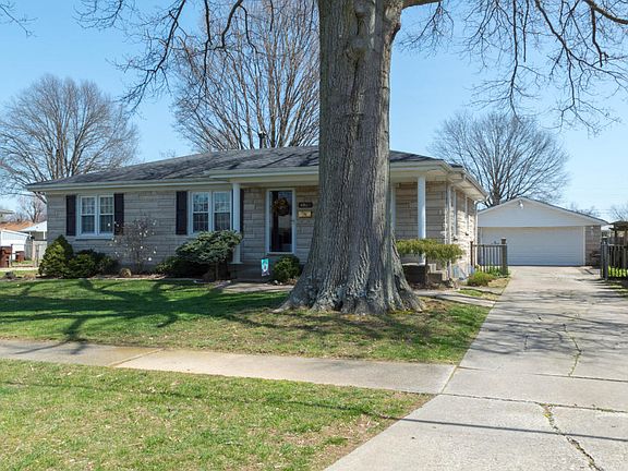 2nd image of 8803 Seaforth Dr