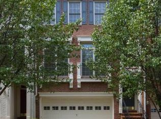 7474 Carriage Hills Dr, Mc Lean, VA 22102