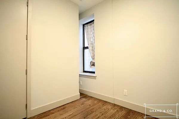 Rented by Grand & Co. | media 29