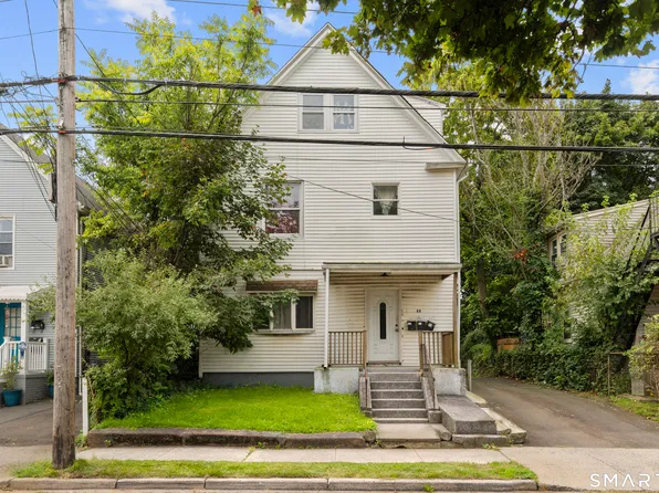 88 Arch Street, Hamden, CT 06514