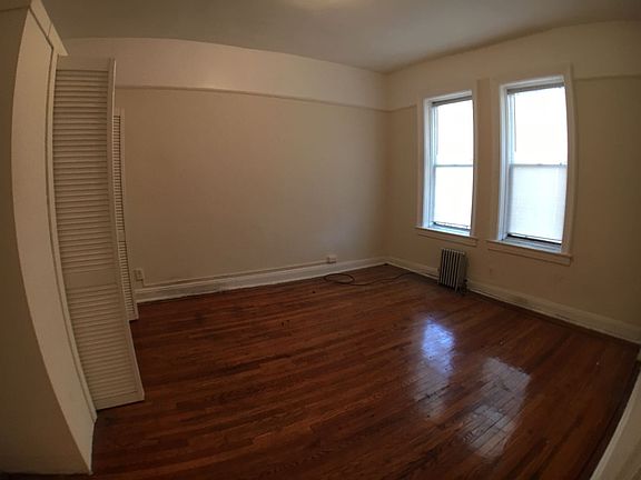 3rd image of 2530 Ocean Ave APT 2A