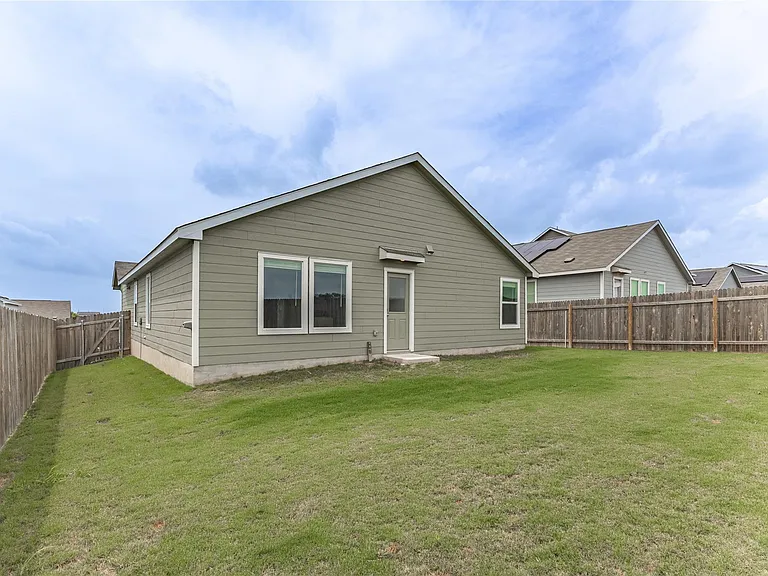 2612 Schwartz Ln — Photo 18