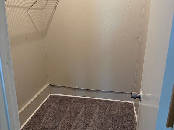4th image of 714 Westway St