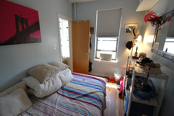 Rented by Bold New York | media 17