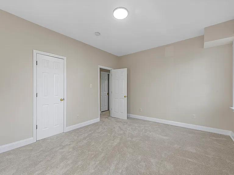 7472 Hazel Ave — Photo 18