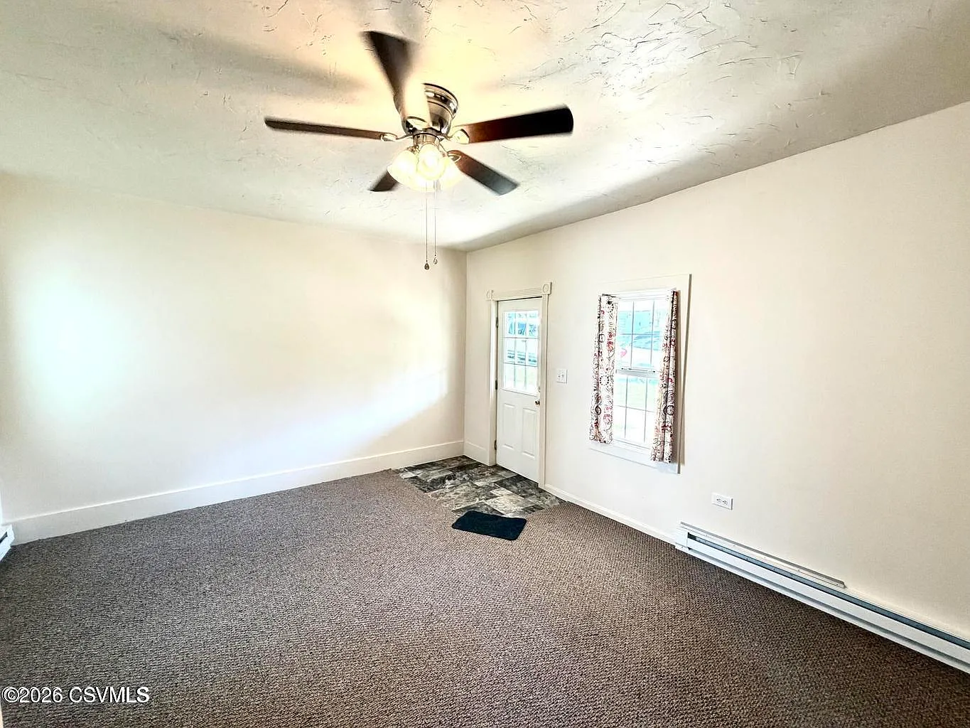 2 bed, 1195 sqft, $950 — Photo 2