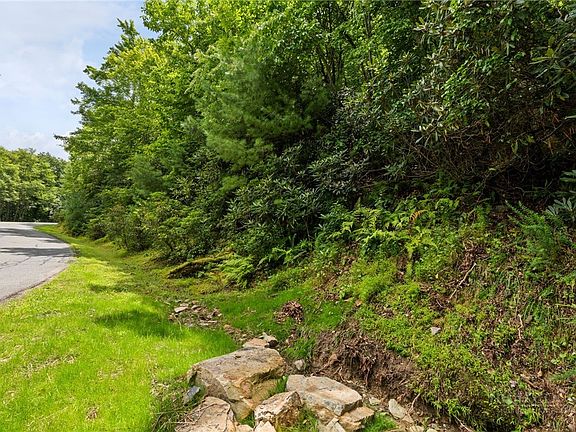 2nd image of Lot 2 Heavenly Mountain Drive