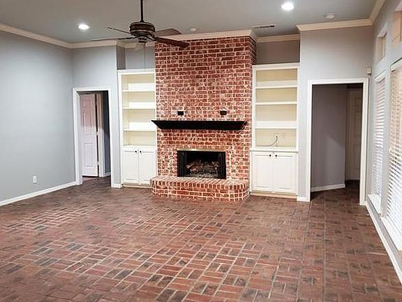 5th image of 248 Park Valley Dr
