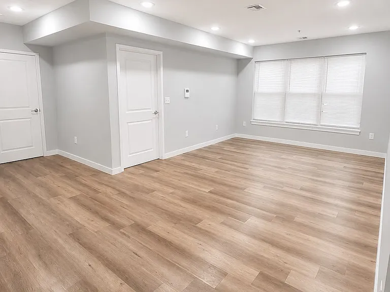 100 Carroll St #404 — Photo 3