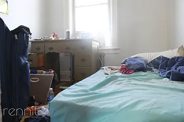 Rented by Rennit Inc.