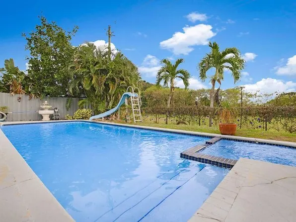4422 Brandywine Dr, Boca Raton, FL 33487