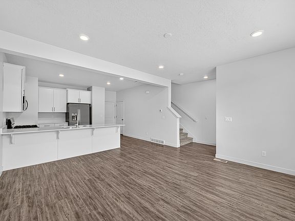 4th image of 3776 W Soft Whisper Way