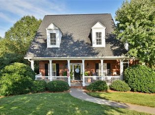 116 Monarch Ct, Advance, NC 27006