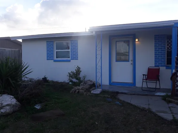 1517 Landau St, Holiday, FL 34690