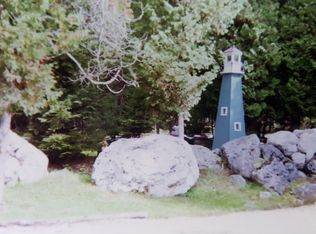 1116 S Palmerlee Rd, Cedarville, MI 49719