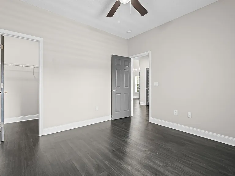 5026 Belleglen Ct #202 — Photo 43