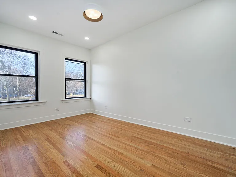 1839 N Humboldt Blvd — Photo 16