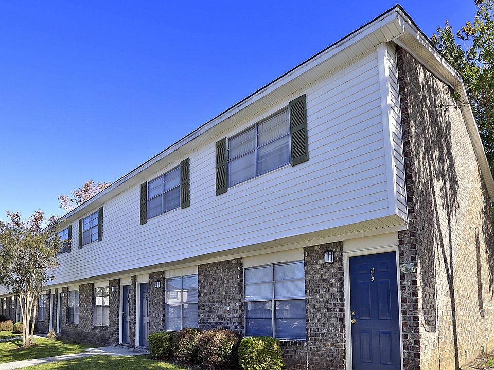 2nd image of 3000 Harbour Lake Dr #7