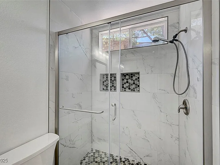 229 N Buteo Woods Ln — Photo 39