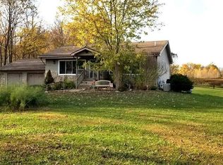 825 W Champlin Rd, Wilmington, OH 45177