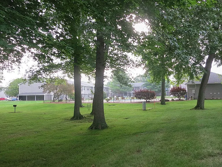 Beautiful, Well-Kept Landscaping