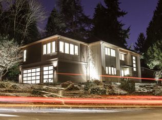 10047 SE 7th St, Bellevue, WA 98004