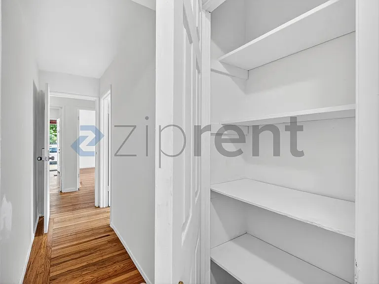 365 S 38th St — Photo 19