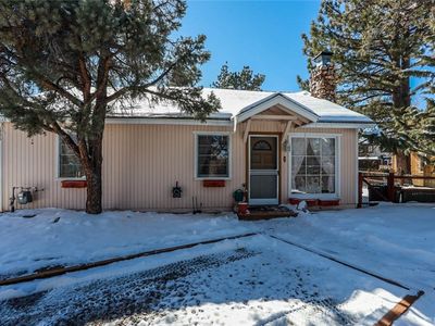 685 Villa Grove Ave, Big Bear, CA, 92314