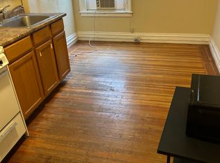 206 8th St #4, Troy, NY 12180