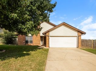 11601 SW 4th Ter, Yukon, OK 73099